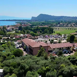 Hotell Ahg Donna Silvia Wellness, Manerba del Garda